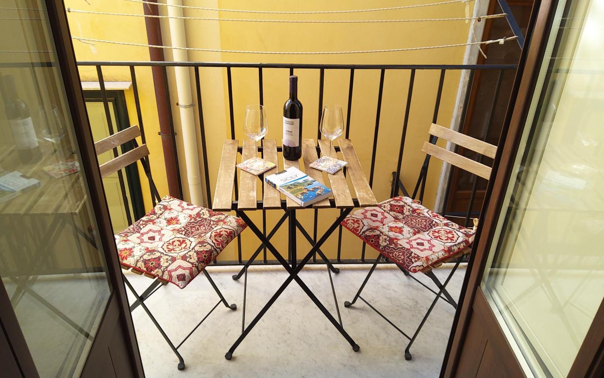 Sicilian Dream Apartments 체팔루 외부 사진