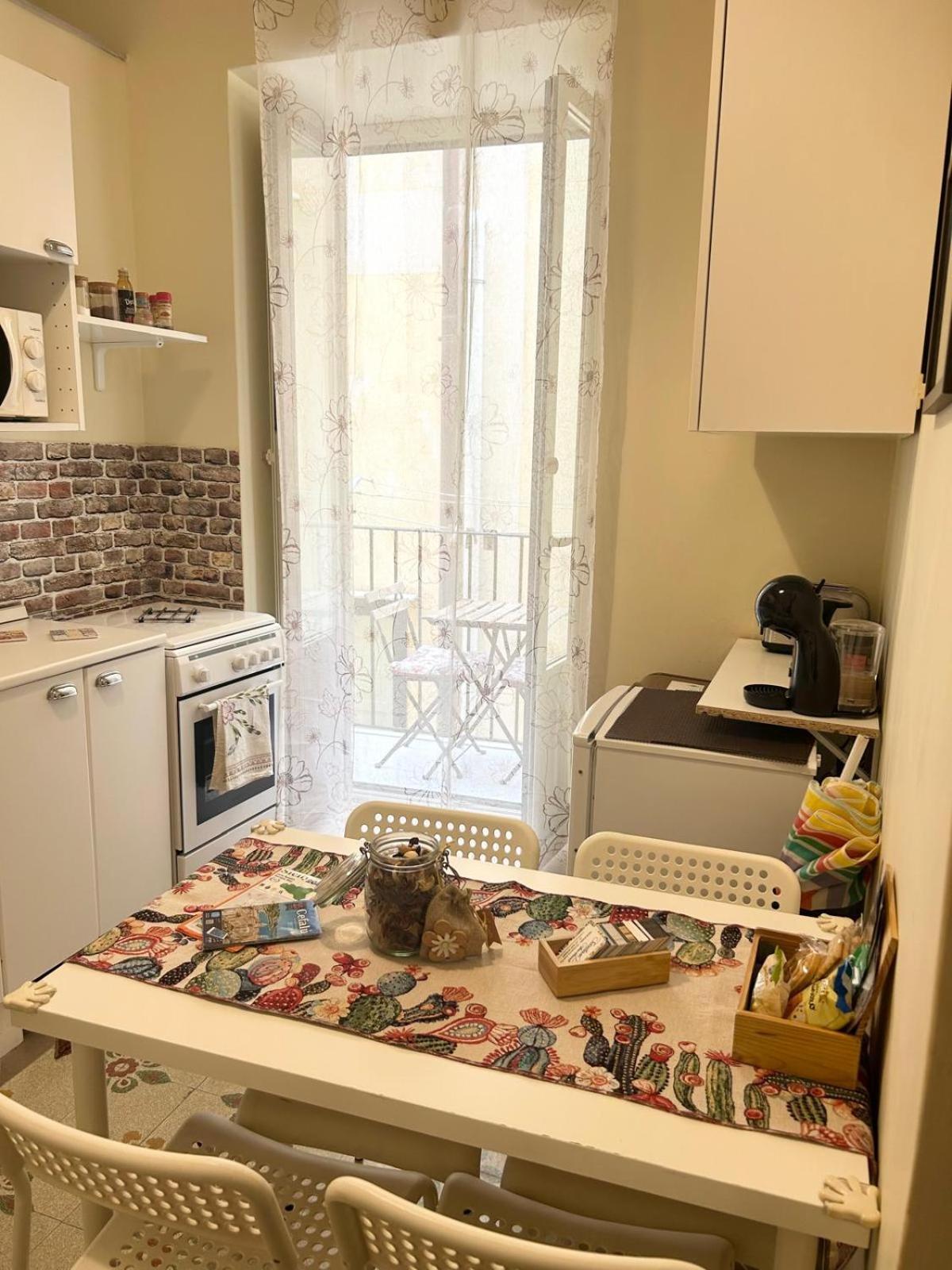 Sicilian Dream Apartments 체팔루 외부 사진