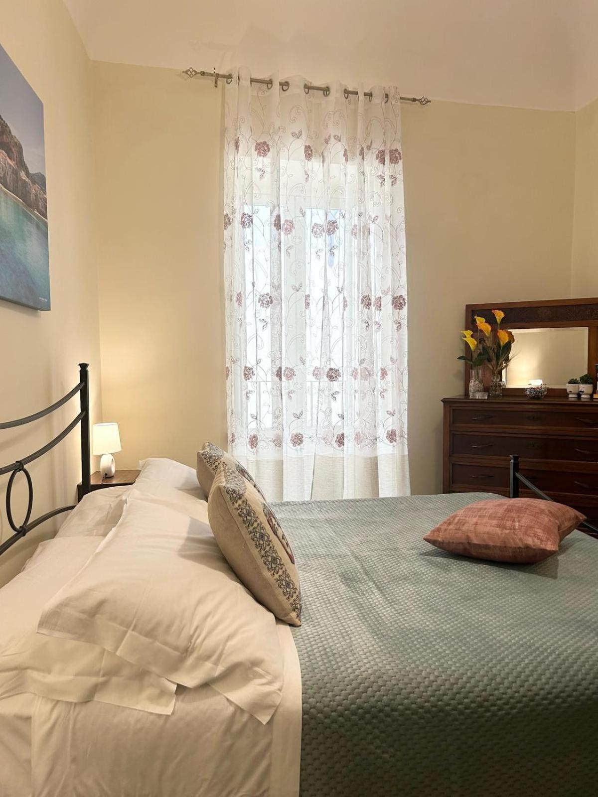 Sicilian Dream Apartments 체팔루 외부 사진