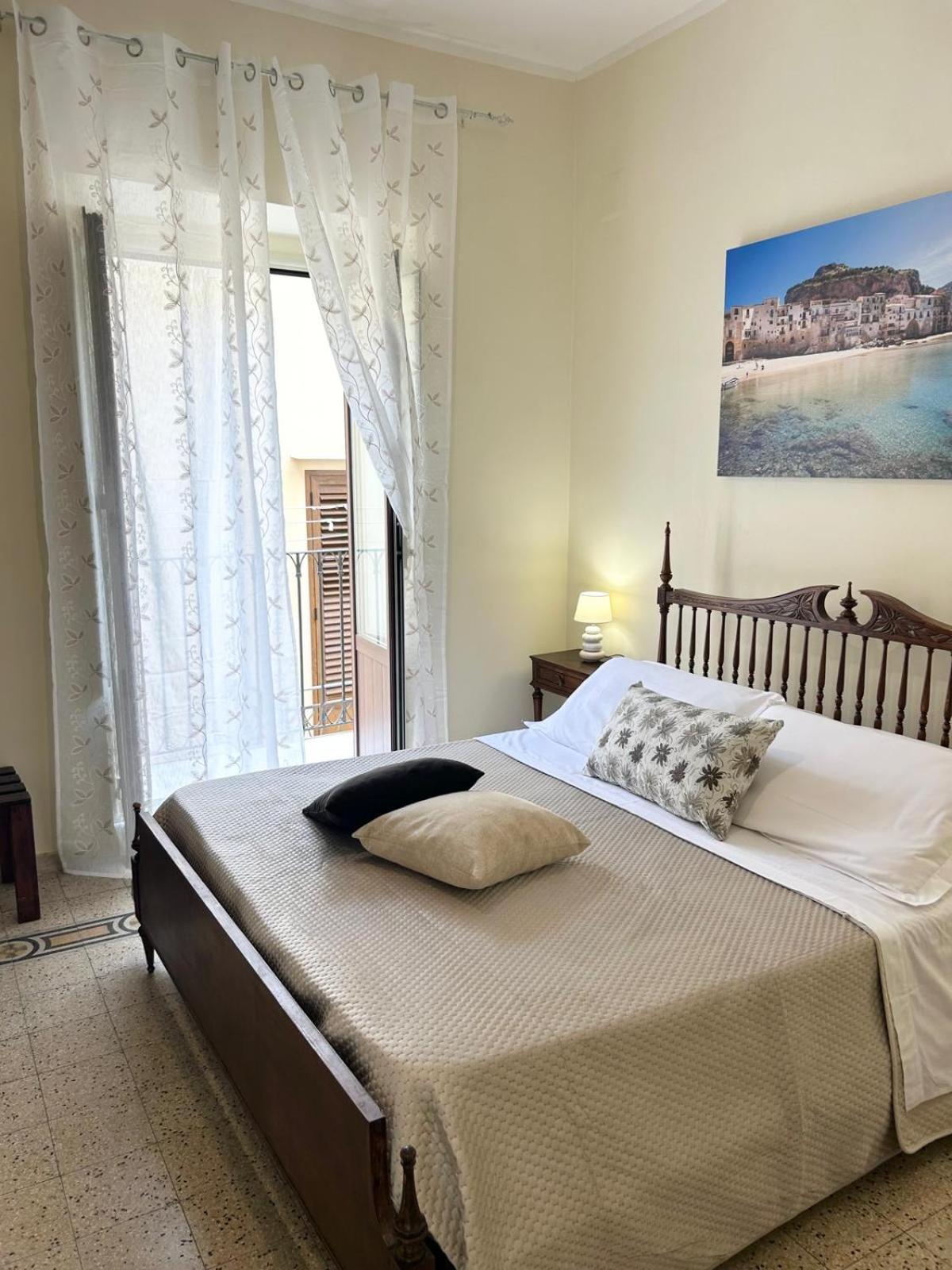 Sicilian Dream Apartments 체팔루 외부 사진