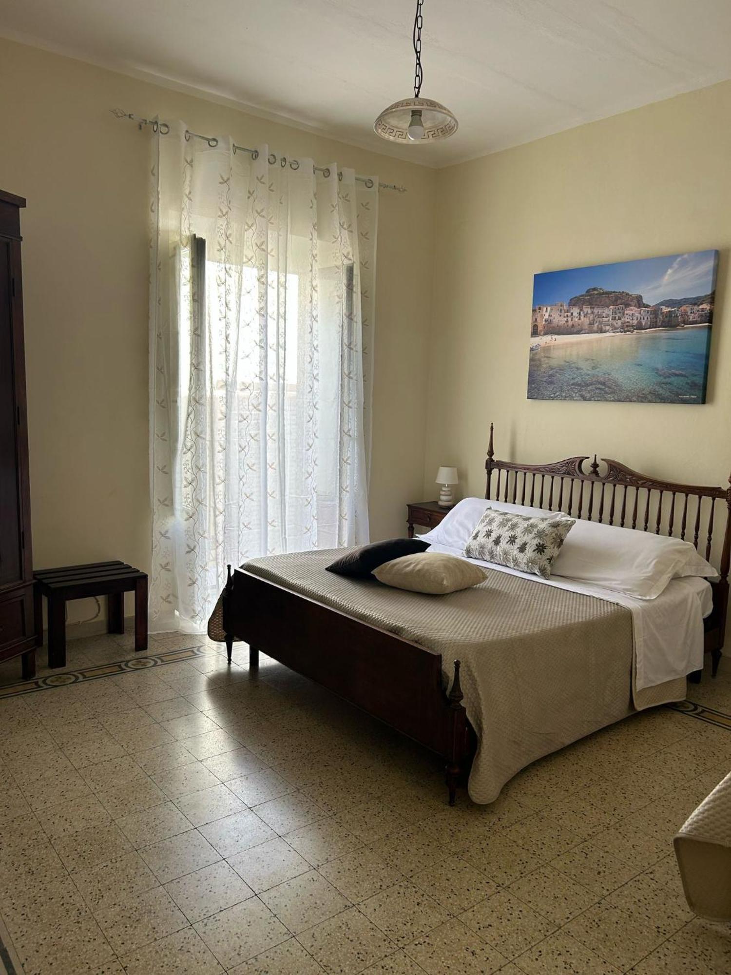 Sicilian Dream Apartments 체팔루 외부 사진