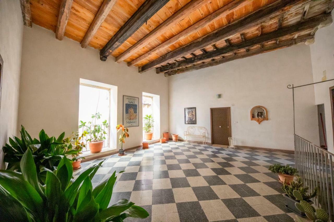 Sicilian Dream Apartments 체팔루 외부 사진