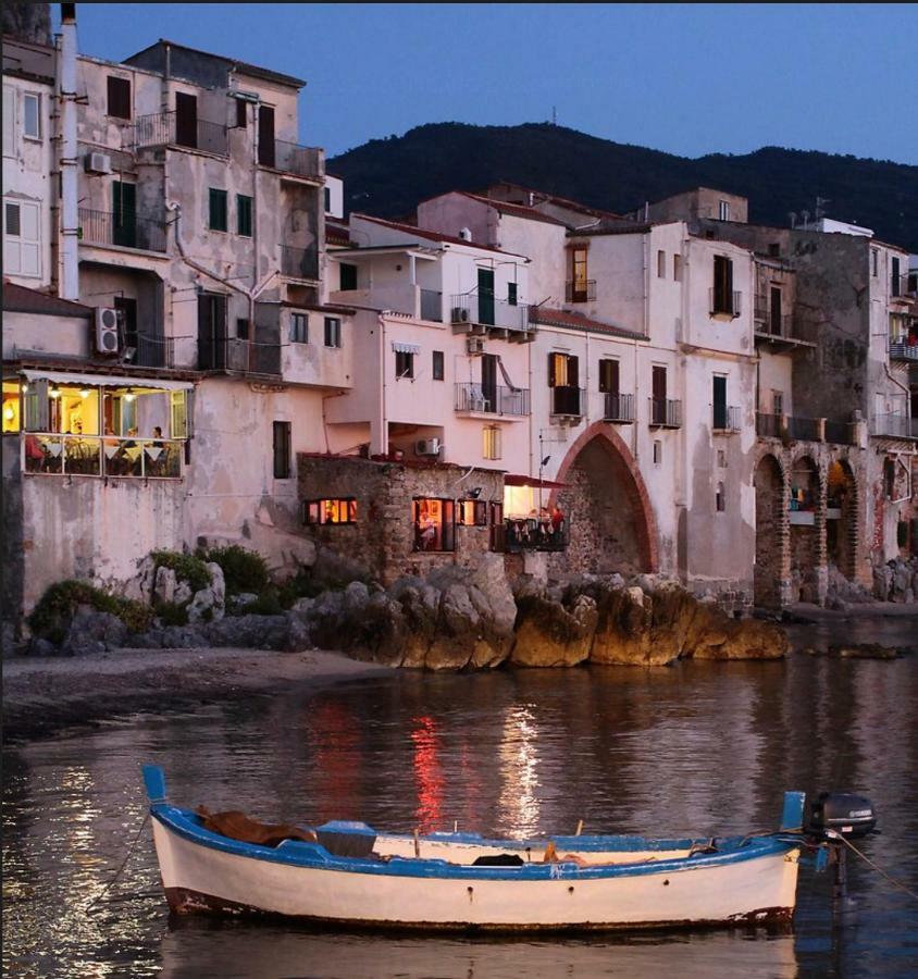Sicilian Dream Apartments 체팔루 외부 사진